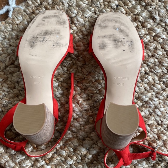 Nine West red shoes - Picture 3 of 7